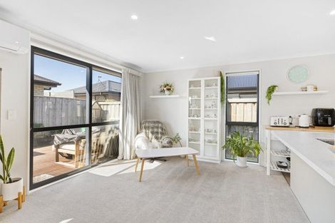 Photo of property in 43 Sholto Duncan Crescent, Halswell, Christchurch, 8025