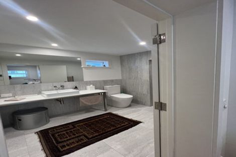 Photo of property in 95a Bassett Road, Remuera, Auckland, 1050