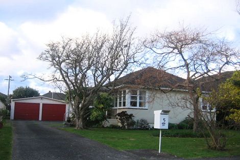 Photo of property in 5 Hamua Grove, Waiwhetu, Lower Hutt, 5010
