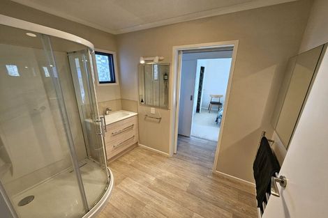 Photo of property in 112a Oceanview Road, Mount Maunganui, 3116