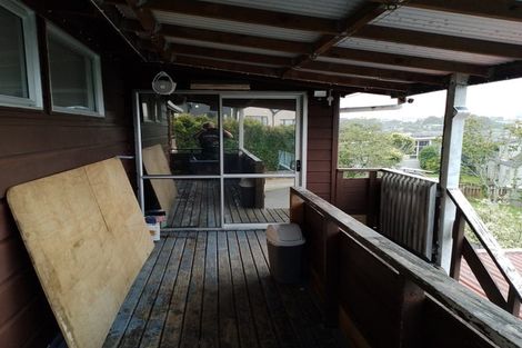 Photo of property in 10 Lilburn Crescent, Massey, Auckland, 0614