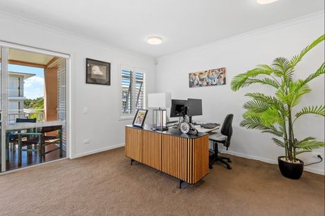 Photo of property in 78 Panorama Heights, Orewa, 0931