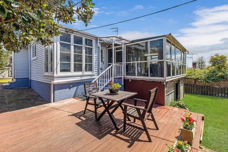 Photo of property in 29 Astley Avenue, New Lynn, Auckland, 0600