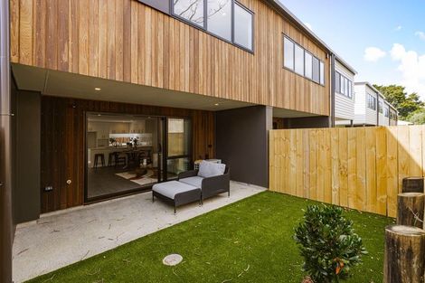 Photo of property in 63 Hillcrest Avenue, Hillcrest, Rotorua, 3015