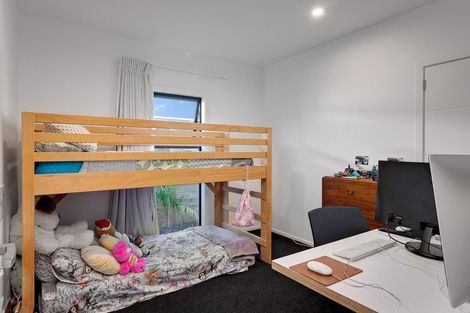 Photo of property in 15 Awatira Drive, Papamoa Beach, Papamoa, 3118