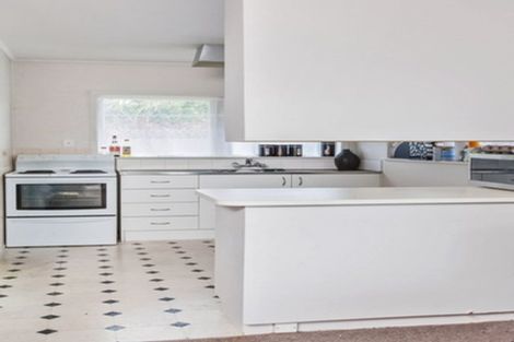 Photo of property in 1/29 Danbury Drive, Torbay, Auckland, 0630