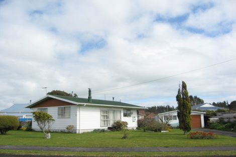Photo of property in 19 Ngapapa Street, Urenui, 4375