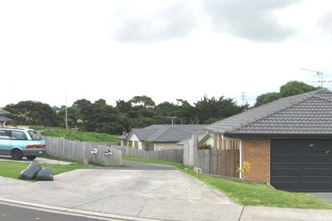 Photo of property in 51 Jadewynn Drive, Massey, Auckland, 0614