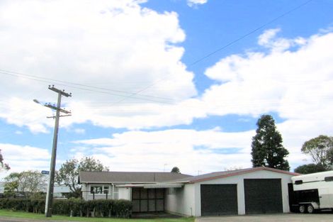 Photo of property in 21 The Crescent, Waihi Beach, 3611