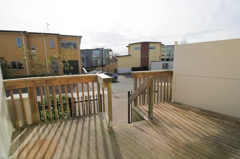 Photo of property in 26/11 Ray Small Drive, Papakura, 2110