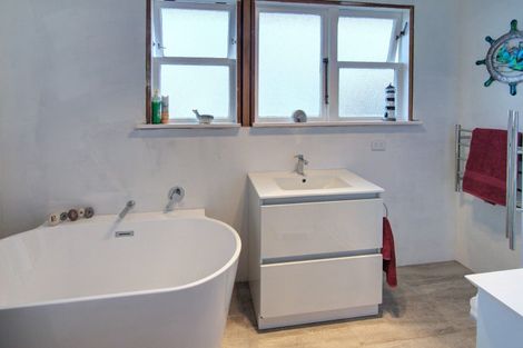 Photo of property in 30 Coddington Crescent, Masterton, 5810