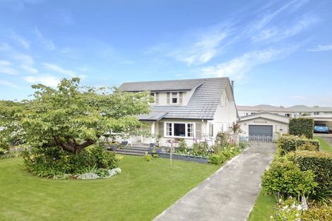 Photo of property in 34 Queen Street, Dannevirke, 4930