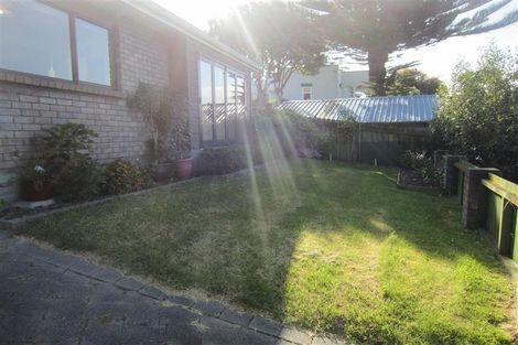 Photo of property in 10 Arthur Street, Paraparaumu Beach, Paraparaumu, 5032