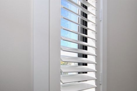 Photo of property in 41a Camelot Place, Glenfield, Auckland, 0629