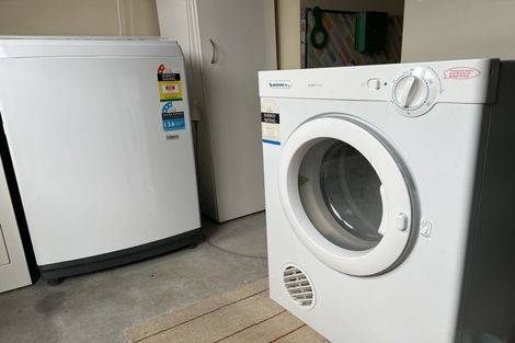 Photo of property in 25 Baltersan Drive, Flat Bush, Auckland, 2016