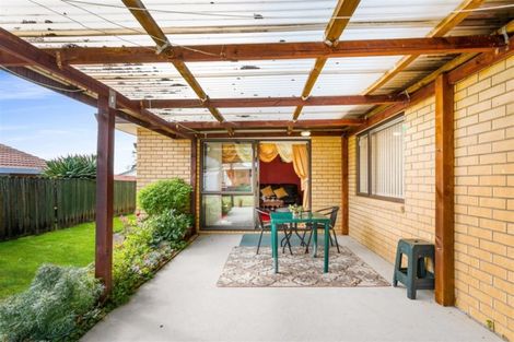 Photo of property in 18 Greenberry Drive, Ranui, Auckland, 0612