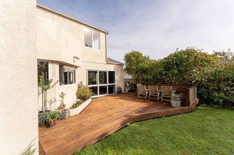 Photo of property in 6 Rosehill Road, Macandrew Bay, Dunedin, 9077