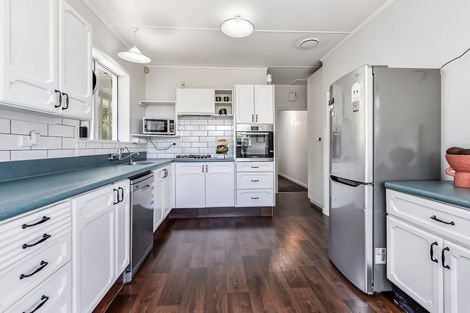 Photo of property in 27 Hinton Avenue, Forest Lake, Hamilton, 3200