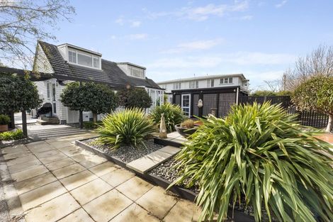 Photo of property in 9 Oak Street, Ebdentown, Upper Hutt, 5018