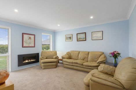 Photo of property in 2 Mchugh Crescent, Darfield, 7510