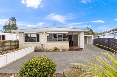 Photo of property in 34 Pine Road, Orewa, 0931