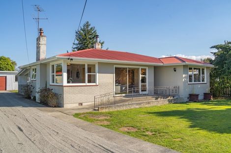 Photo of property in 6 Wakelin Street, Carterton, 5713