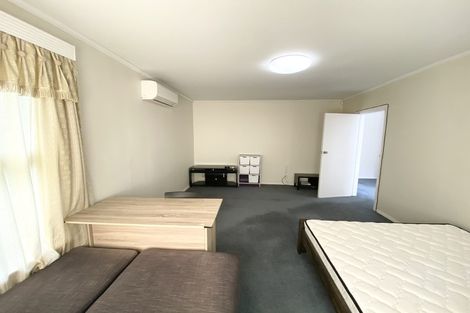 Photo of property in 5 Sealy Place, Bryndwr, Christchurch, 8053