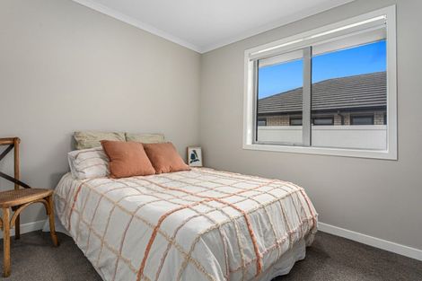 Photo of property in 15 Kakariki Drive, Coastlands, Whakatane, 3120