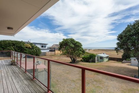 Photo of property in 1019 Papamoa Beach Road, Papamoa Beach, Papamoa, 3118