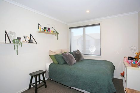 Photo of property in 51 Popokatea Drive, Takanini, 2112