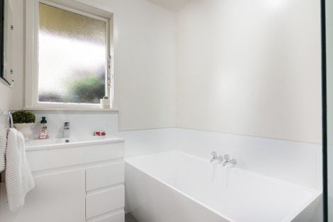 Photo of property in 12 Saint Ives Street, Harewood, Christchurch, 8051