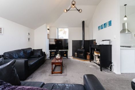 Photo of property in 2 Kings Avenue, South Dunedin, Dunedin, 9012