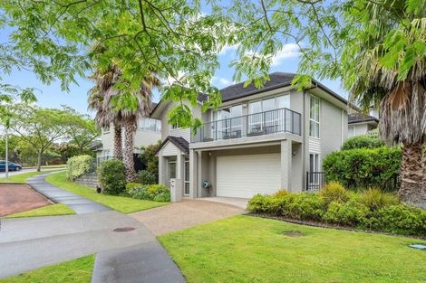 Photo of property in 1 Mural Place, Greenhithe, Auckland, 0632