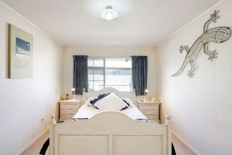 Photo of property in 405b Eastbourne Street East, Hastings, 4122