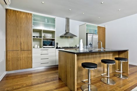 Photo of property in 3 Aberdeen Road, Castor Bay, Auckland, 0620