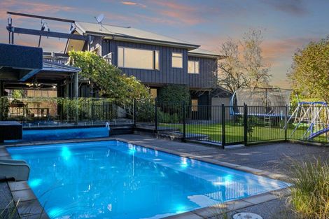 Photo of property in 53 Chesham Avenue, Waipahihi, Taupo, 3330