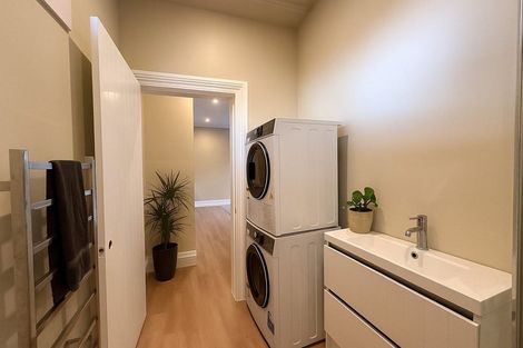 Photo of property in 9b Sentinel Road, Herne Bay, Auckland, 1011