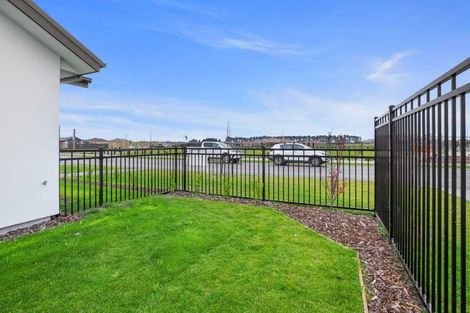 Photo of property in 28 Drylands Drive, Rolleston, 7614