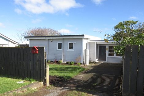 Photo of property in 1 Te Kupe Road, Paraparaumu Beach, Paraparaumu, 5032