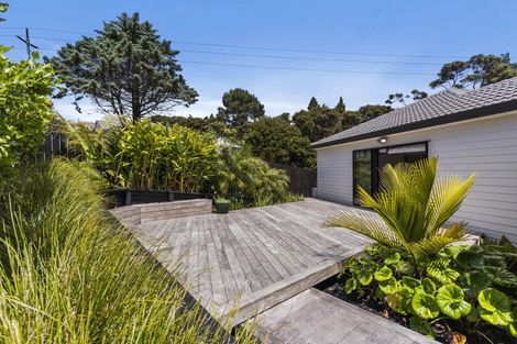 Photo of property in 42 Anne Mclean Drive, Bayview, Auckland, 0629