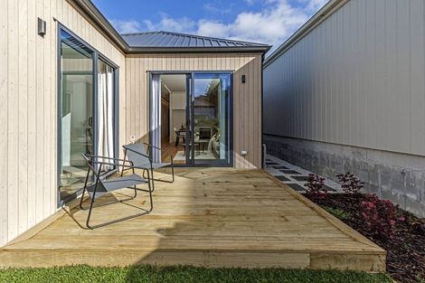 Photo of property in 15 Mahinga Kai Road, Orewa, 0931