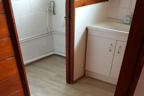 Photo of property in 30g Puhinui Road, Manukau, Auckland, 2104