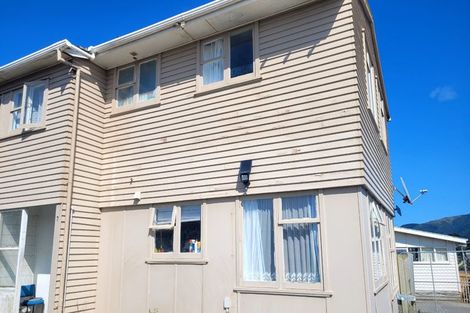 Photo of property in 5-7 Hazard Grove, Cannons Creek, Porirua, 5024