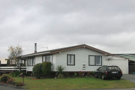 Photo of property in 15 Tobin Place, Richmond Heights, Taupo, 3330