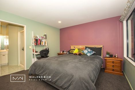 Photo of property in 8 Tuhua Lane, Brown Owl, Upper Hutt, 5018