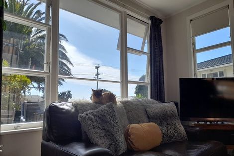 Photo of property in 40a Herewini Street, Titahi Bay, Porirua, 5022