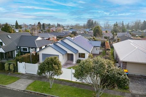 Photo of property in 69 Carlyle Street, Leamington, Cambridge, 3432