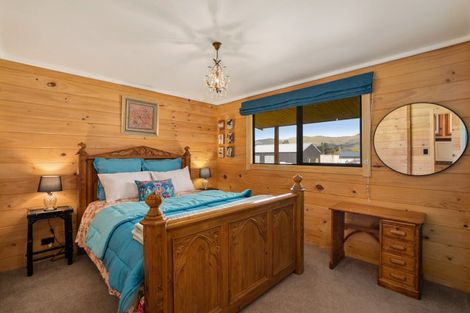 Photo of property in 10 Carlisle Street, Athol, 9793