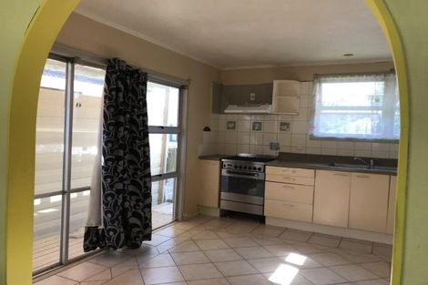 Photo of property in 22 Claude Avenue, Papatoetoe, Auckland, 2025