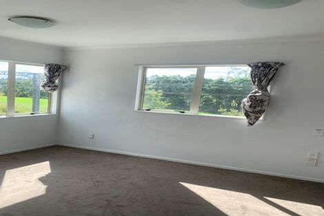 Photo of property in 5 Pooks Road, Ranui, Auckland, 0612